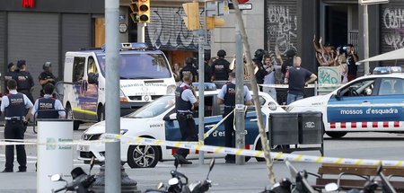 Die Flaniermeile La Rambla in Barcelona nach dem Attentat (17.8....