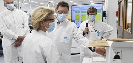 Unter Verdacht: Die Chefin der Brüsseler Behörde kaufte überteue... Unter Verdacht: Die Chefin der Brüsseler Behörde kaufte überteue...