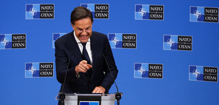 NATO-Generalsekretär Mark Rutte will nur unser Bestes: Geld und ... NATO-Generalsekretär Mark Rutte will nur unser Bestes: Geld und ...