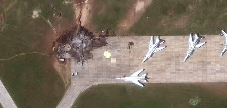 Der ukrainische Angriff auf Russlands Bomberflotte setzt Sicherh... Der ukrainische Angriff auf Russlands Bomberflotte setzt Sicherh...