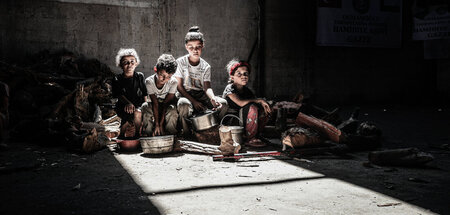 Solche Szenen betrachten manche als Auftakt vorteilhafter Geschä... Solche Szenen betrachten manche als Auftakt vorteilhafter Geschä...