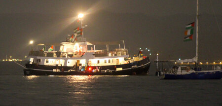 Das »Familienschiff« wurde in der Nacht zu Dienstag vor der tune... Das »Familienschiff« wurde in der Nacht zu Dienstag vor der tune...