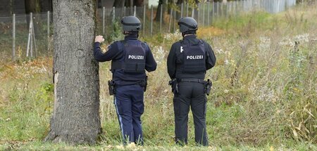 »Wir wussten nicht, dass dort geübt wird«: Polizisten schossen b... »Wir wussten nicht, dass dort geübt wird«: Polizisten schossen b...