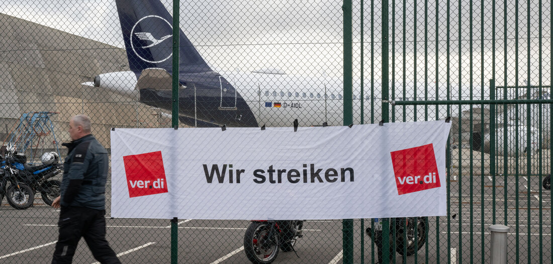 Verdi Ruft Lufthansa-Bodenpersonal Zu Warnstreik Auf, Tageszeitung ...