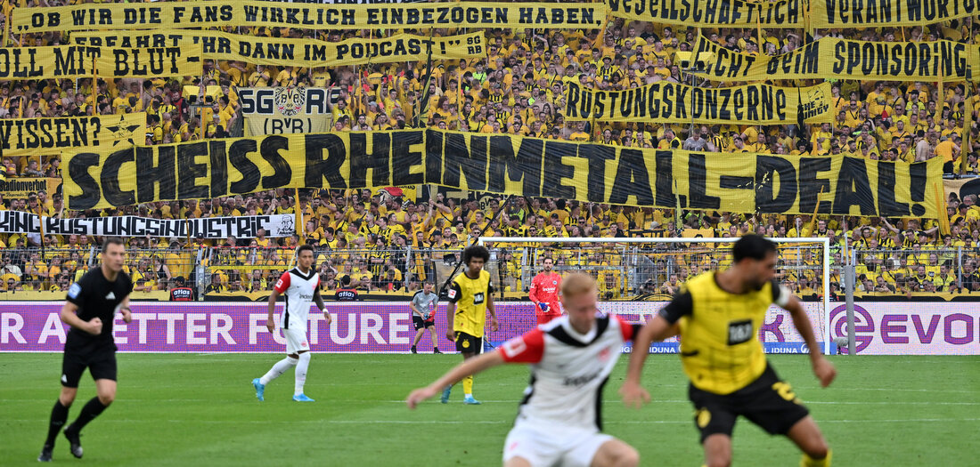 Protest gegen Rheinmetall: Antimilitarismus im Westfalenstadion: Schwarz-gelb statt tarnfarben