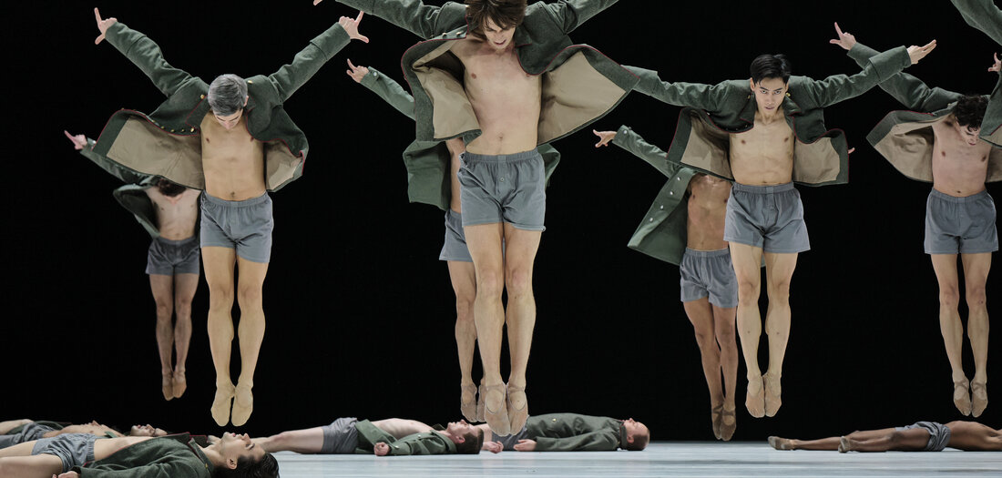 Ballett: In Shorts in den Krieg