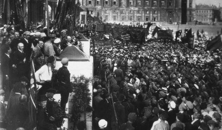 Petrograd, 19. Juni 1920: Lenin bei einer Rede anlässlich der Gr...