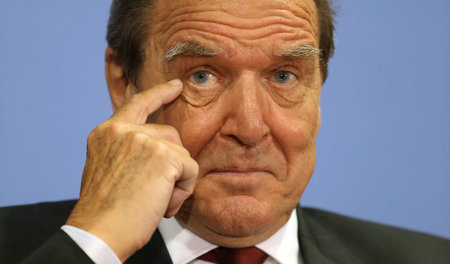 Schäfchen im Trockenen: Gerhard Schröder