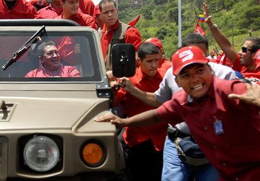 Den Weg zum Sozialismus einschlagen. (Präsident Hugo Chávez weih...