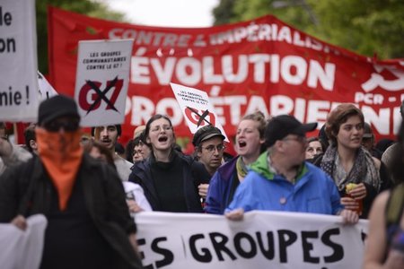 Protest gegen G-7-Gipfel: Hunderte Menschen demonstrierten berei...