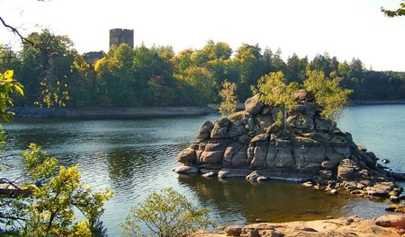 Kleine Insel im Ottensteiner See