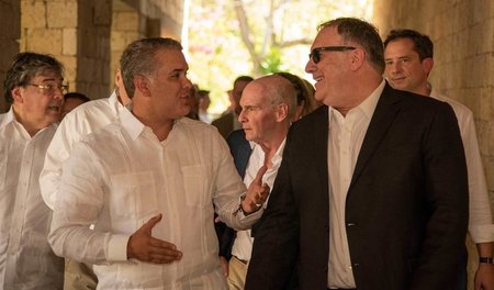 Kolumbiens Präsident Iván Duque und US-Außenminister Michael Pom...