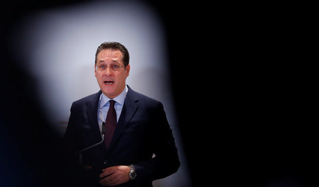 »Ich war kein Neonazi, und ich bin kein Neonazi«, sagte Strache ...