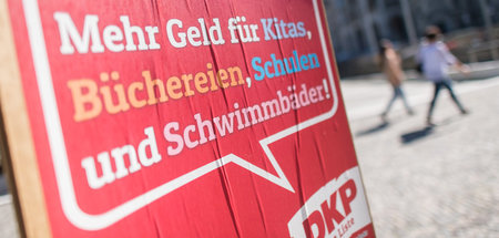 Ein DKP-Plakat für die Kommunalwahl 2016 in Niedersachsen