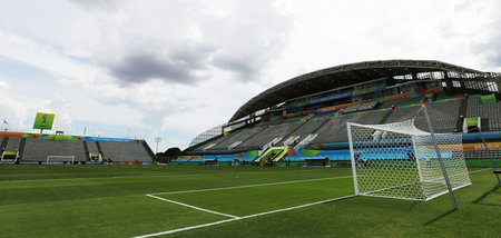 Die 337 Zuschauerseelen haben Platz: Bezerrão Stadium in Brasíli...