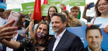 Rafal Trzaskowski, hier bei einer Wahlveranstaltung am Donnersta...