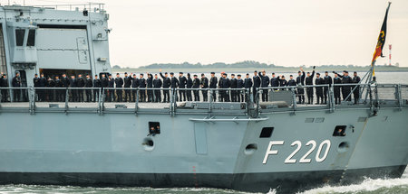 Auf dem Weg ins Mittelmeer: Die Fregatte »Hamburg« (Archivbild)