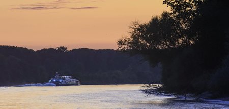 Nur durchwinken: Der Twin City Liner auf der Donau