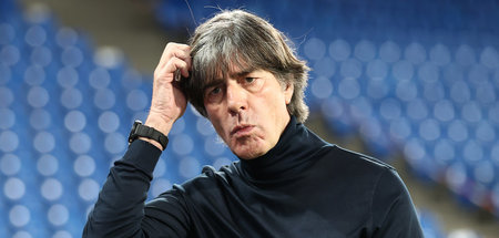 »Mit Verlaub, der Lack scheint ab« – Joachim Löw in Basel