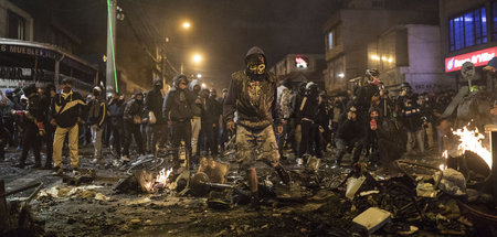 In der Nacht nach dem Polizeieinsatz kam es über die Hauptstadt ...