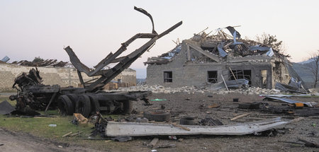 Zerstörtes Gebäude am Montag in Stepanakert