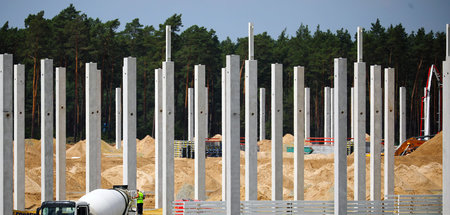 Beton statt Bäume: Tesla-Großbaustelle bei Grünheide