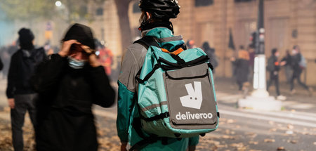 Schuften für die Bosse: Fahrradkuriere von Deliveroo