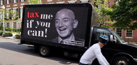 »Besteuer mich, wenn du kannst«: Amazon-Boss Jeffrey Bezos verla...