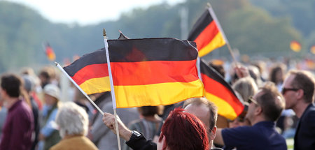 Augenkrebs bei einem dubiosen Feiertag im Oktober in Hoppegarten