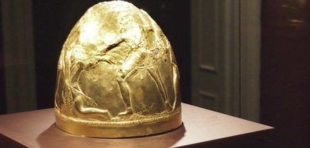 Wem gehört dieser Goldhelm? Vorerst bleibt das Schmuckstück in d...