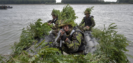 Rumänische Soldaten bei dem US-geführten Manöver »Saber Guardian...