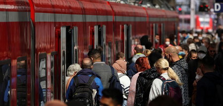 Seit Jahrzehnten herrscht bei der Bahn ein Zustand der »inneren ...