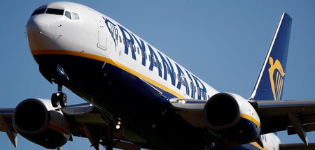 Der Vergangenheit verpflichtet: Ryanair-Flieger in Tille/Nordfra...