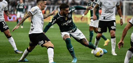 Wo es langgeht: Palmeiras besiegte Corinthians am Sonnabend mit ...