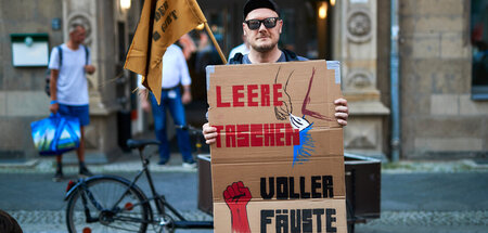 Schon die Ankündigungen linker sowie reaktionärer Proteste gegen...