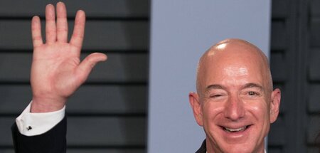 Grüßt den Pöbel: Chevalier Bezos