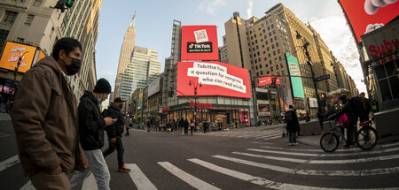 »Branche umgekrempelt«: Tik-Tok-Werbung am Herald Square in New ...