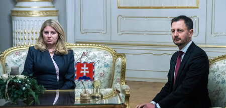 Zuzana Caputova mit Noch-Ministerpräsident Eduard Heger (Bratisl