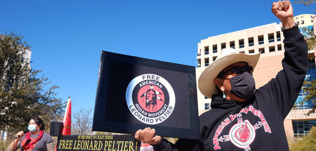 Nicht nur am »Leonard Peltier Day«: Protest in Albuquerque vor d...