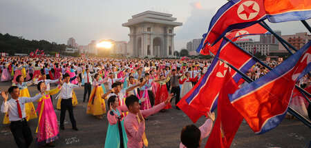 Farbenfrohe Feier: Die Demokratische Volksrepublik Korea begeht ...