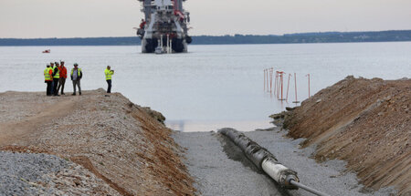 »Überwiegend aus EU-Mitteln finanziert«: Verlegung der Pipeline ...