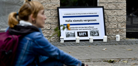 »Nie wieder«: Mahnwache in Solidarität mit den Opfern des Anschl...