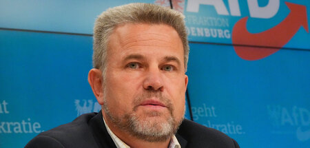 SPD, Freie Wähler, AfD: Philip Zeschmann bei einer Pressekonfere