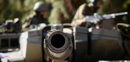 In Bereitschaft an Libanons Grenze: Israelische Soldaten an Bord...