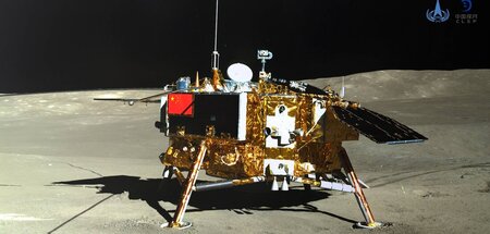Auf der »dunklen« Seite des Mondes. Der Rover Yutu-2 der chinesi...