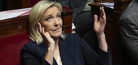 Himmel hilf: Marine Le Pen (Paris, 30.1.2024)