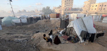 Verzweifelte Lage: Nach Vertreibung aus Rafah werden Zeltlager i...