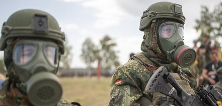 Gekommen, um zu bleiben: Zwei deutsche Soldaten am Mittwoch im l...