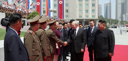 Festlich empfangen: Putin am Mittwoch in Pjöngjang