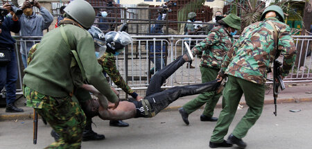 Kenias Polizei ist für ihre Brutalität gegen die eigene Bevölker...